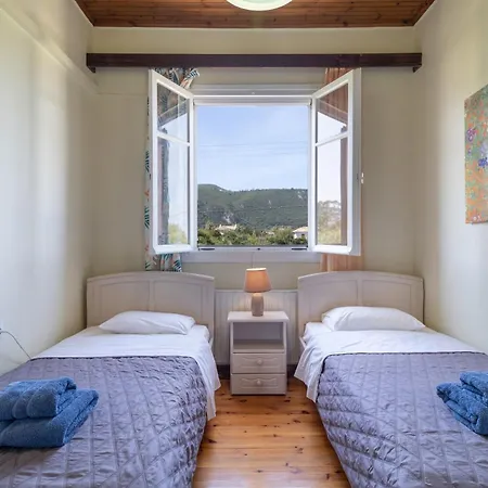 Giorgos House First Floor Dom wakacyjny *