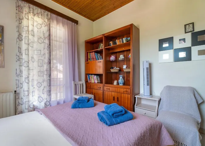 Giorgos House First Floor Vakantiehuis Lefkáda