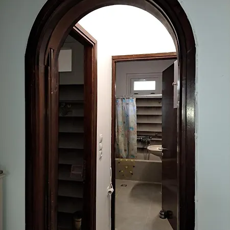 Giorgos House First Floor