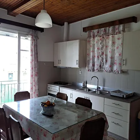 Giorgos House First Floor